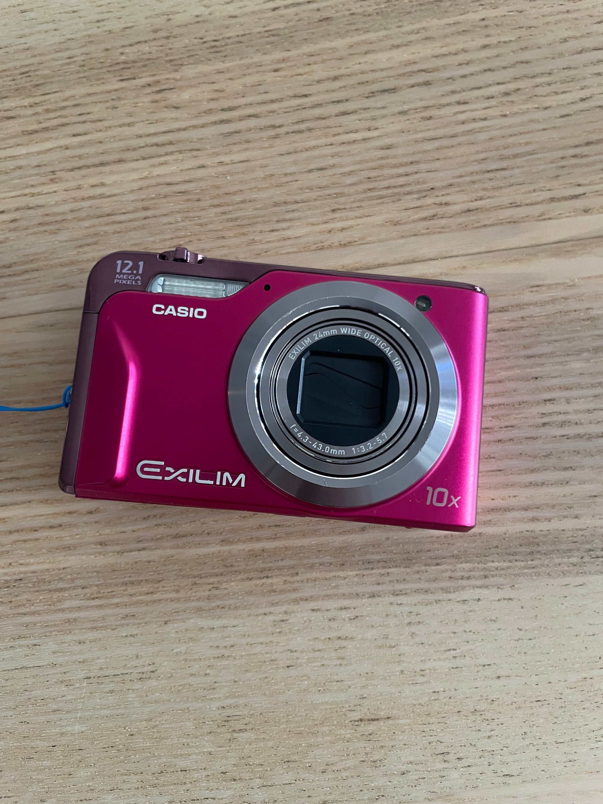 Casio Exilim EX-H10
